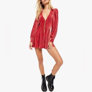 Free People Womens Carnaby Velvet Puff Sleeve Romper - Size 8